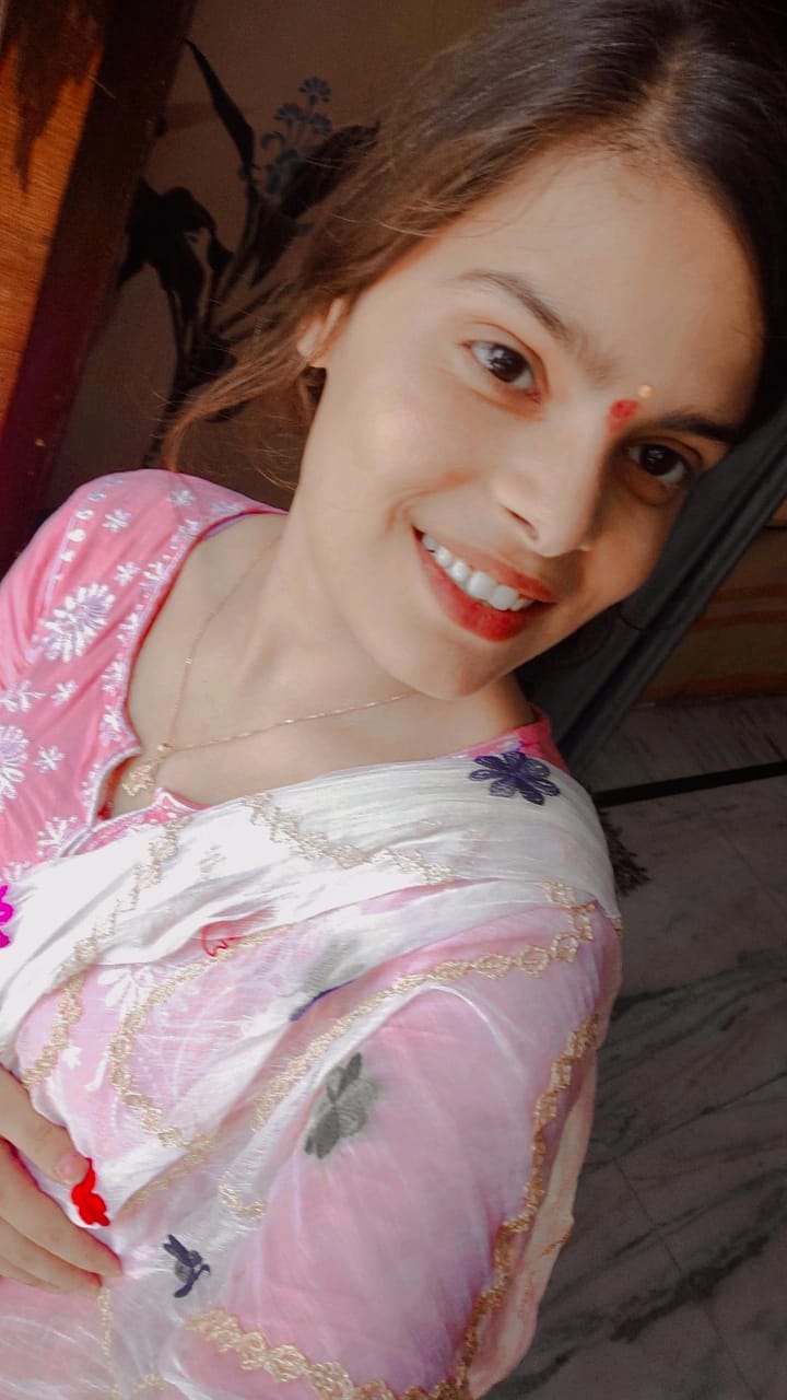 Himanshi Chaudhary a